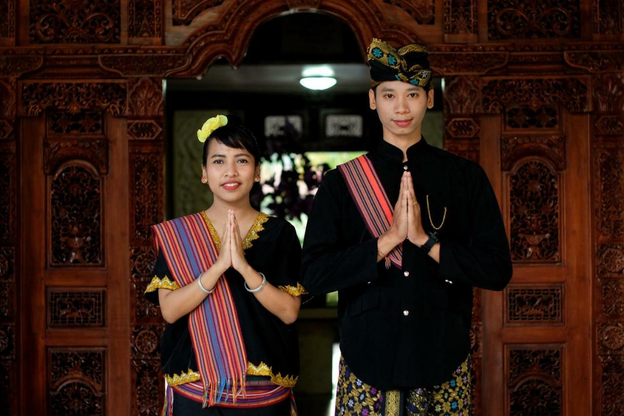 Puri Saron Senggigi Hotel Ngoại thất bức ảnh